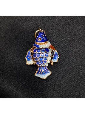 Vintage Chinese Blue Enamel Articulated Fish Pendant